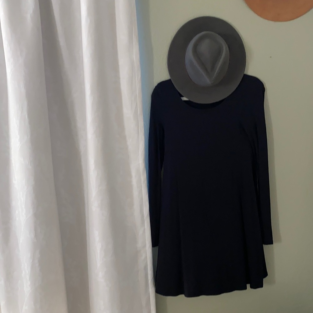 Forever 21 black long sleeve t-shirt dress